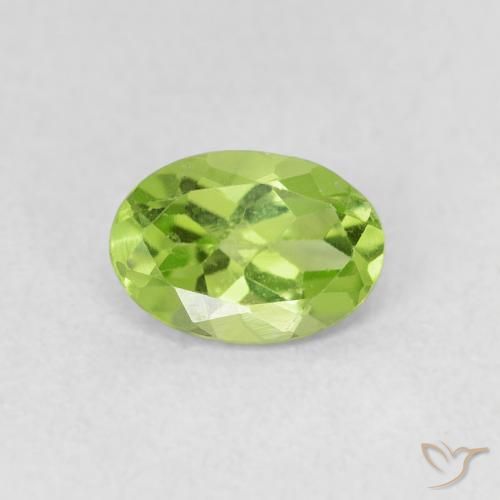 0.78ct Natural Lively Green Peridot, Oval, VS