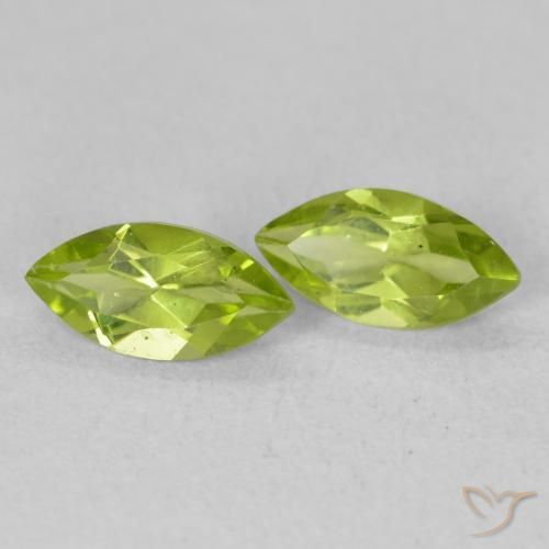 1.21ctw Natural Medium Green Peridot, Marquise, VS