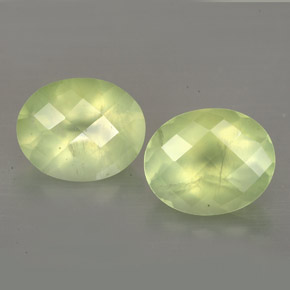5.28 ct Green Prehnite Gemstone, Prehnite Gem in Oval Checkerboard Shape for Sale.