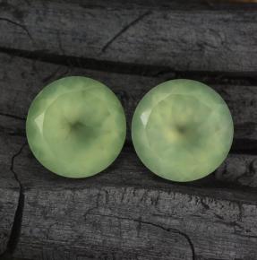 11.75 ct Green Prehnite Gemstone, Prehnite Gem in Round Facet Shape for Sale.