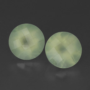 4.14 ct Green Prehnite Gemstone, Prehnite Gem in Round Checkerboard Shape for Sale.