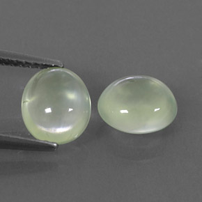 2.87 ct Green Prehnite Gemstone, Prehnite Gem in Oval Cabochon Shape for Sale.