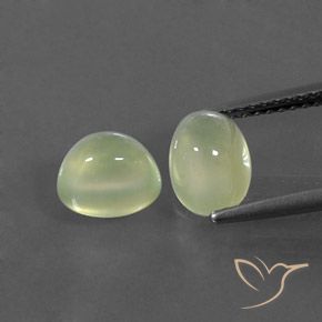 3.71 ct Oval Prehnite, 7.6 x 5.7 mm From South Africa, Photo A