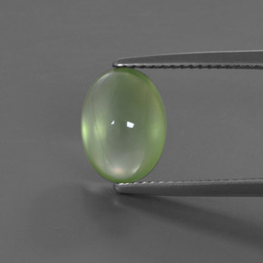 Pale Lime Green Пренит Камень - 3.6ct Овал Кабошон (ID: 368472)