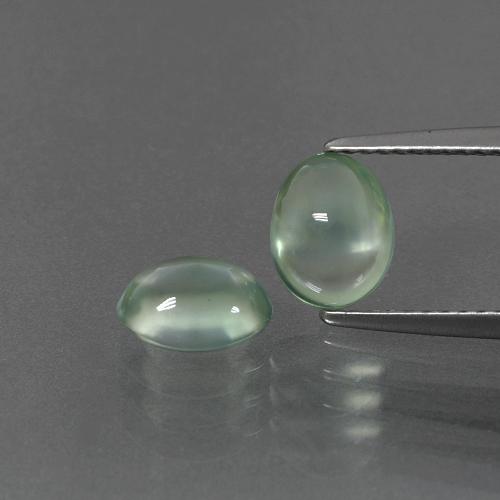 Light Mint Пренит Камень - 1.2ct Овал Кабошон (ID: 389484)