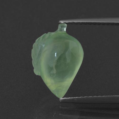Verde cálido Prehnite Gema - 5.6ct Fruta tallada (ID: 418273)