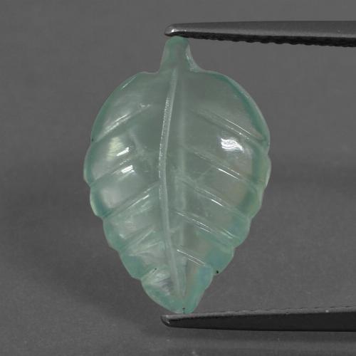Prehnite Vert carved leaf 5,02 ct d'Afrique du Sud, dimension 16,4 x 10,8mm, pierre gemme naturelle Non traité, pureté Transparent, 1 pièce Prehnite de couleur Vert froid léger, dureté Mohs de 6 à 6.5, Photo A