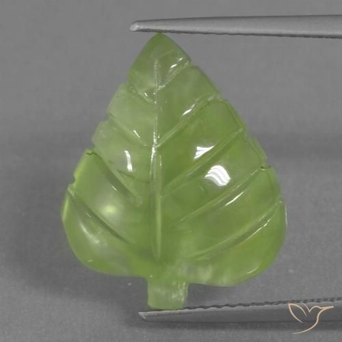 Préhnite sculptée de 9,92 ct, 17,7 x 14,5 mm d'Afrique du Sud, Photo A