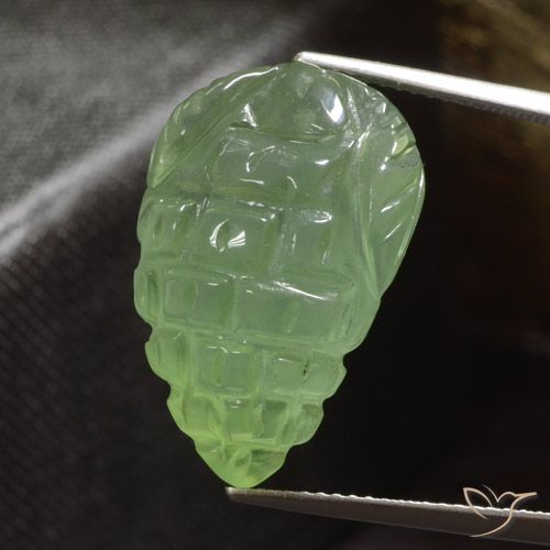22.56ct Carved Fruit Green Prehnite from South Africa, Dimension 22.6x14.6 mm, Natural untreated Gemstone, Translucent Clarity, 1 piece Prehnite in Medium-light Green Color, Mohs Hardness of 6 - 6.5, Photo A