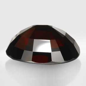 Pyrope Garnet Gemstone in 23.1 x 16.4 mm Size for Sale, Pyrope Garnet Stone in Deep Red Color