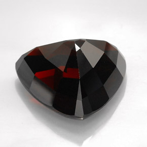 Pyrope Garnet Gemstone in 18.6 x 18.4 mm Size for Sale, Pyrope Garnet Stone in Dark Red Color
