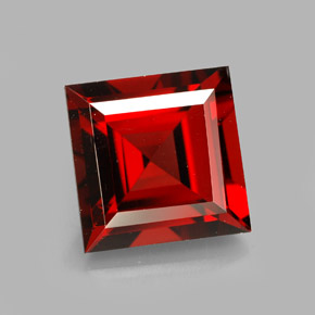 4.21 ct Red Pyrope Garnet Gemstone, Pyrope Garnet Gem in Square Facet Shape for Sale.