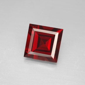 4.36 ct Red Pyrope Garnet Gemstone, Pyrope Garnet Gem in Square Facet Shape for Sale.