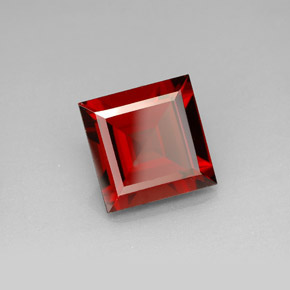 3.82 ct Red Pyrope Garnet Stone, Natural Pyrope Garnet in Square Facet Shape for Sale