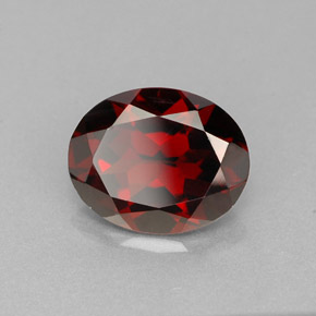 2.94 ct Red Pyrope Garnet Stone, Natural Pyrope Garnet in Oval Facet Shape for Sale