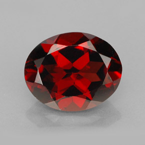 3.07 ct Red Pyrope Garnet Gemstone, Pyrope Garnet Gem in Oval Facet Shape for Sale.