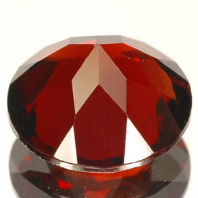 Pyrope Garnet Gemstone in 8 mm (calibrated) Size for Sale, Pyrope Garnet Stone in Deep Red Color