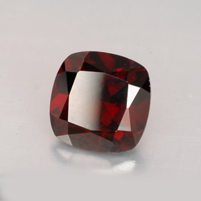 2.83 ct Red Pyrope Garnet Stone, Natural Pyrope Garnet in Cushion-Cut Shape for Sale