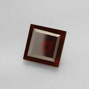 2.57 ct Red Pyrope Garnet Stone, Natural Pyrope Garnet in Square Facet Shape for Sale