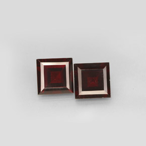 5.93 ct Red Pyrope Garnet Gemstone, Pyrope Garnet Gem in Square Facet Shape for Sale.