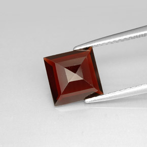 Pyrope Garnet Gemstone in 8 x 8 mm (calibrated) Size for Sale, Pyrope Garnet Stone in Deep Red Color