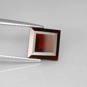 2.30 ct Red Pyrope Garnet Stone, Natural Pyrope Garnet in Square Facet Shape for Sale