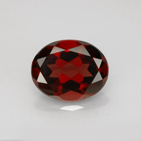 3.01 ct Red Pyrope Garnet Gemstone, Pyrope Garnet Gem in Oval Facet Shape for Sale.