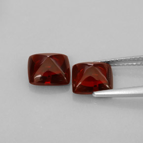 Pyrope Garnet Gemstone in 7.5 x 7.4 mm Size for Sale, Pyrope Garnet Stone in Deep Red Color