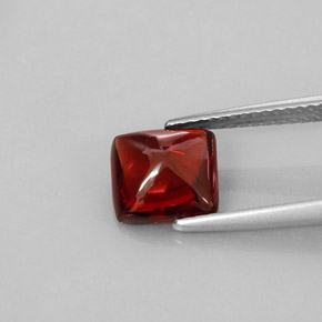 Pyrope Garnet Gemstone in 8 x 8 mm (calibrated) Size for Sale, Pyrope Garnet Stone in Deep Red Color