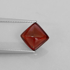 2.94 ct Red Pyrope Garnet Stone, Natural Pyrope Garnet in Square Cabochon Shape for Sale