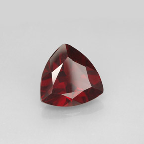 3.55 ct Red Pyrope Garnet Stone, Natural Pyrope Garnet in Trillion Facet Shape for Sale