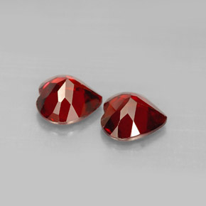 Pyrope Garnet Gemstone in 7 x 7 mm (calibrated) Size for Sale, Pyrope Garnet Stone in Deep Red Color