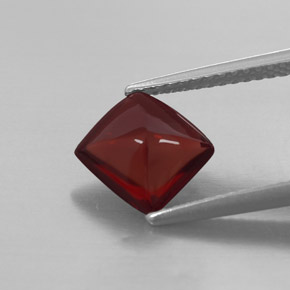 Pyrope Garnet Gemstone in 7.6 x 7.4 mm Size for Sale, Pyrope Garnet Stone in Red Color