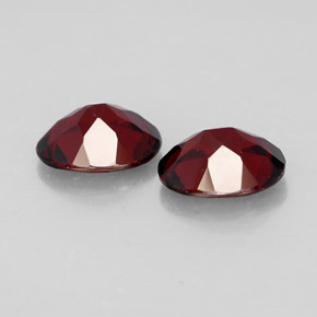 Pyrope Garnet Gemstone in 10 x 8 mm (calibrated) Size for Sale, Pyrope Garnet Stone in Deep Red Color