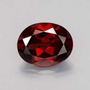 3.02 ct Red Pyrope Garnet Gemstone, Pyrope Garnet Gem in Oval Facet Shape for Sale.