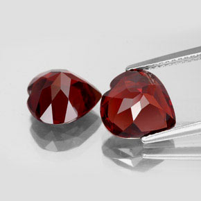 Pyrope Garnet Gemstone in 10 x 10 mm (calibrated) Size for Sale, Pyrope Garnet Stone in Deep Red Color
