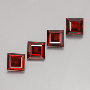4.78 ct Red Pyrope Garnet Stone, Natural Pyrope Garnet in Square Facet Shape for Sale