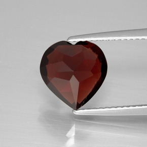 Pyrope Garnet Gemstone in 10 x 10 mm (calibrated) Size for Sale, Pyrope Garnet Stone in Red Color