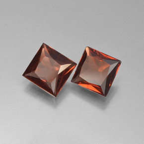 1.31 ct Red Pyrope Garnet Stone, Natural Pyrope Garnet in Princess-Cut Shape for Sale