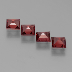Pyrope Garnet Gemstones in 5 x 5 mm (calibrated) Size for Sale, Pyrope Garnet Stones in Deep Blood Red Color