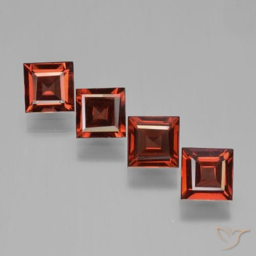 2.87ctw Natural Scarlet Red Pyrope Garnet, Square, VS