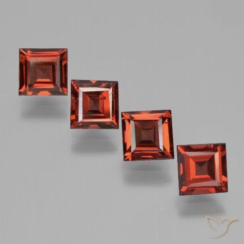 2.99ctw Natural Medium Red Pyrope Garnet, Square, VS
