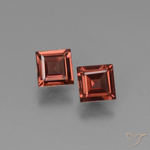 1.37ctw Natural Brick Red Pyrope Garnet, Square, VS