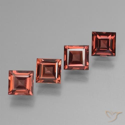 3.09ctw Natural Medium Red Pyrope Garnet, Square, VS