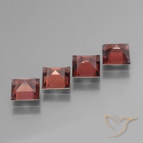 Pyrope Garnet Gemstones in 5 x 5 mm (calibrated) Size for Sale, Pyrope Garnet Stones in Medium Red Color
