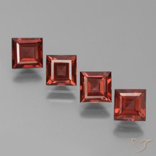 3.28ctw Natural Medium Red Pyrope Garnet, Square, VS