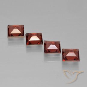 Pyrope Garnet Gemstones in 5 x 5 mm (calibrated) Size for Sale, Pyrope Garnet Stones in Medium Red Color