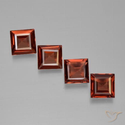 2.62ctw Natural Scarlet Red Pyrope Garnet, Square, VS