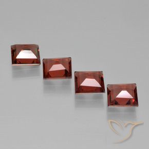 Pyrope Garnet Gemstones in 5 x 5 mm (calibrated) Size for Sale, Pyrope Garnet Stones in Medium Red Color