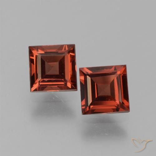 1.58ctw Natural Medium Red Pyrope Garnet, Square, VVS-VS